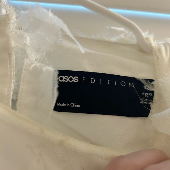 ASOS EDITION volume sleeve top in texture sequin mesh ivory + skirt set - Picture 5 of 7